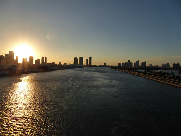 Miami South Beach Miami Art Deco South Beach Ocean Drive Fishr Island Bayfront Park  Key Biscayne