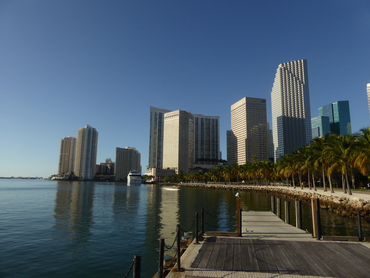 Miami Ocean Drive Art Deco South Beach Dodge Island Cruise Ship Terminal 