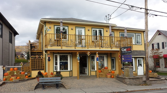 Montreal Saint-Sauveur  Mittelgebirge in Kanada: Die mondänen Laurentides