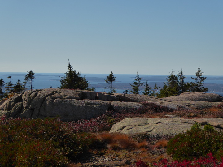 Wanderung im Acadia-Nationalpark  Cadillac Mountain NP  Hiking Trail from Otter Cove to Top