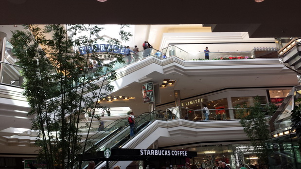 norfolk  Harbour starbucks