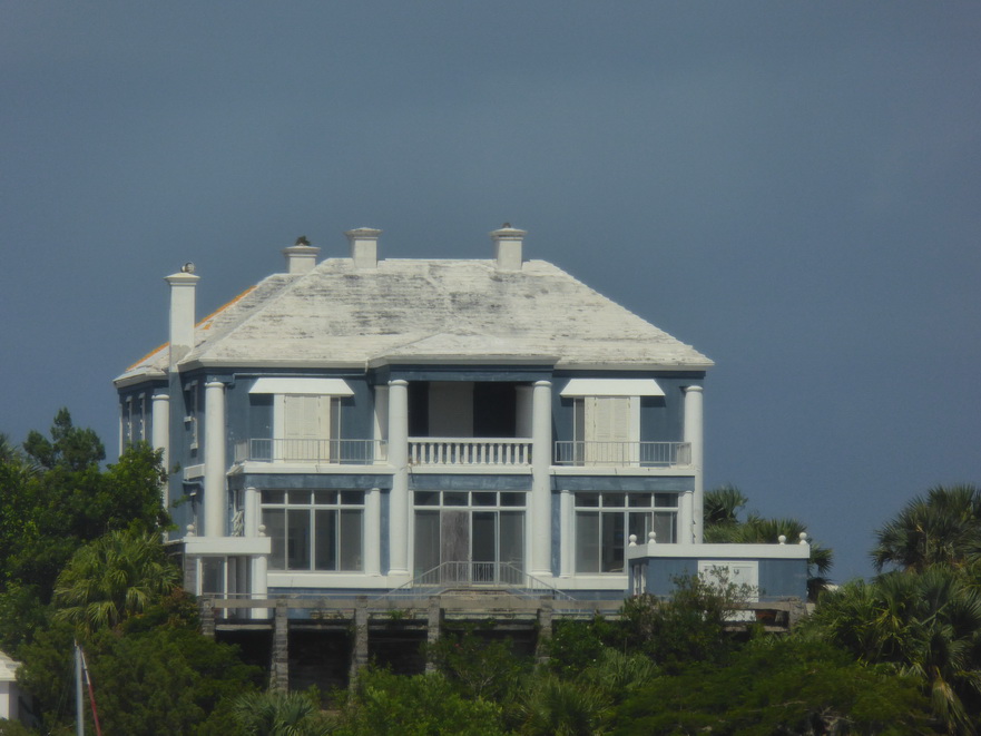 Hamilton Bermuda Houses + Boats