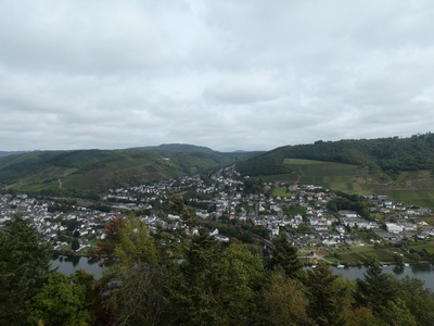 Mosel Marienburg  marienburger Aussichtsturm Moselschleife