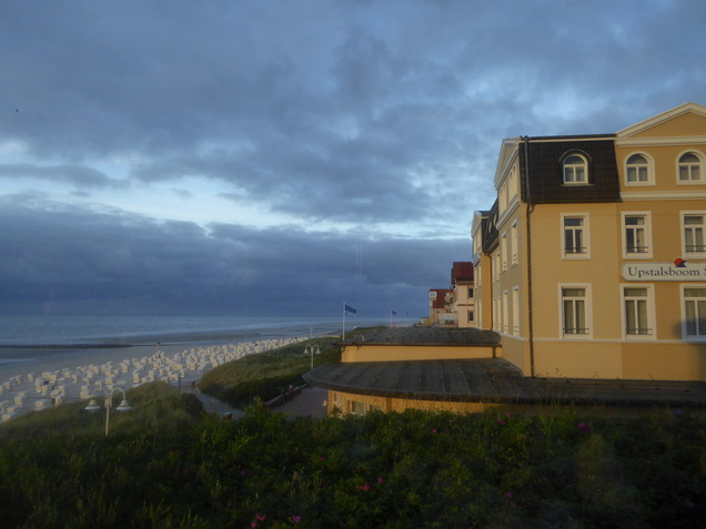 Klütenkööm Wangerooge Strand Nordstrand  Strandhotel Gerken Wangerooge