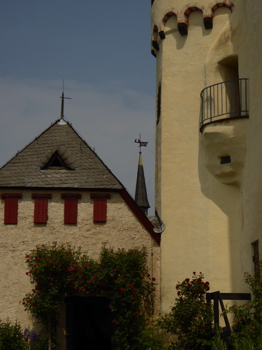 Von  Rüdesheim am Rhein nach Braubach Marksburg 