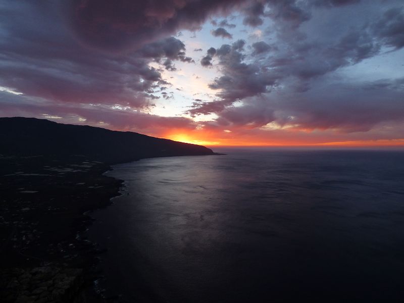 Sundowner Mirador de la PenaSundowner Mirador de la Pena  