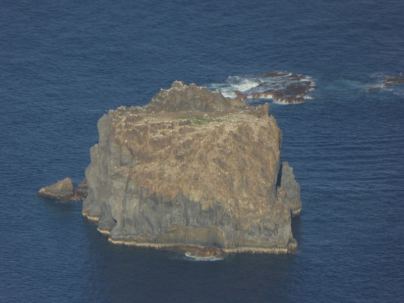   Roques de Salmor Roques de Salmor El HierroRoques de Salmor Roques de Salmor El Hierro