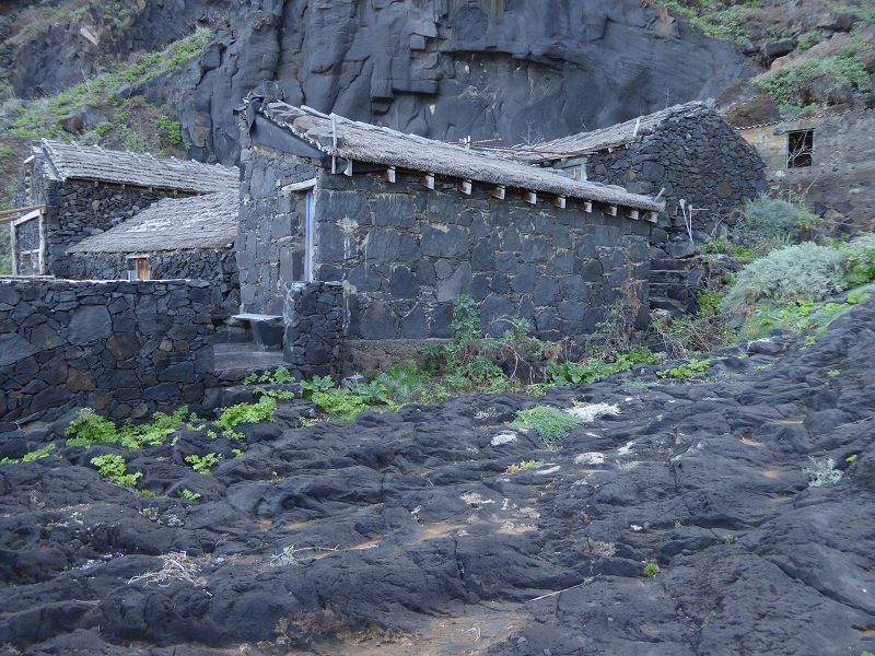 Pozo de Las Calcosas casa de pescados