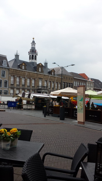 Roermond Maas  Mund der Rur  Marktplatz Kirche