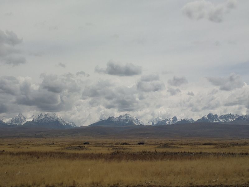 Nevado Illimani 6462m  Condoriri Gruppe Mirador und der Pyramide Blanca