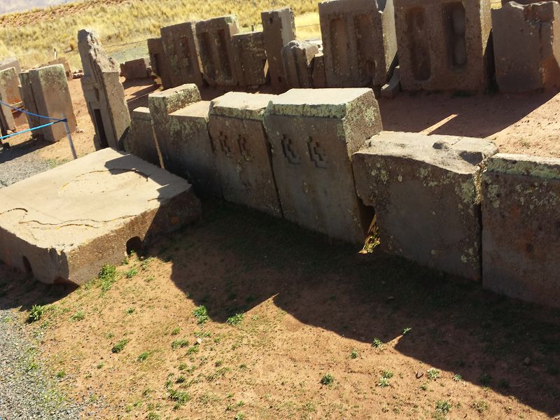  Puma Punku Pukara Kultur Sonnentor Entrada Templete Semi-Subterrano Akapana 