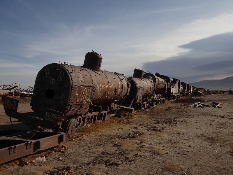 Uyuni Hotel Luna Salada Uyuni Luna Salada Eisenbahn Ferrocarril Train Cementary Oruro