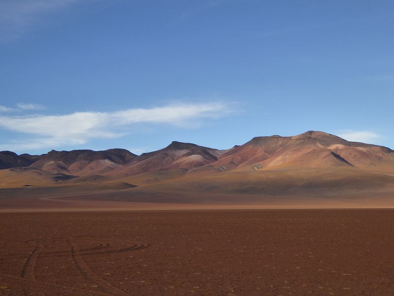 https://www.lonelyplanet.com/bolivia/los-lipez/hotels/hotel-tayka-del-desierto#ixzz3PpBkYNgl