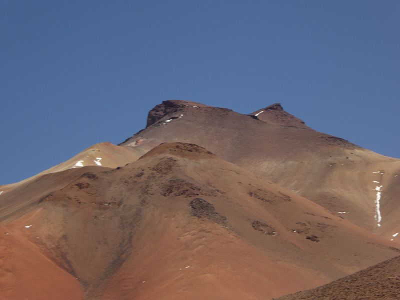 Laguna  Verde Vulcano Licancabur  5920 m und Salzsee Laguna Verde 4300 m 