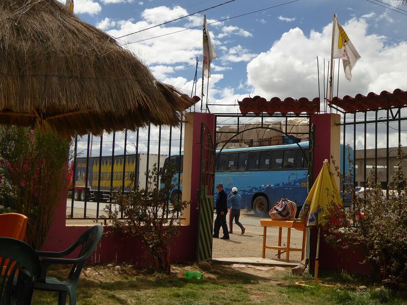 Peru Cuso Puno Lago Titicaca Titicacasee Fahrt von Cusco nach PUNO La Raya Pass kankancho Hammelfleisch 