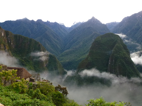 Aguas Calientes Sumaq Machu Picchu Aguas Calientes  Train Perurail  