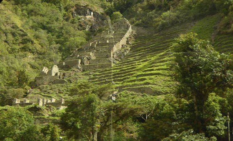 Ollantaytambo  Aguas Calientes  Perurail