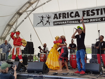 &nbsp;&nbsp;Osian Del Monte  Cuba spirtitual Street Dancing Musik Osian Del Monte  Cuba spirtitual Street Dancing Musik 