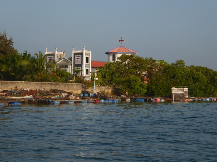   Negombo Boatsafari Mangroves Negombo Boatsafari Mangroves 