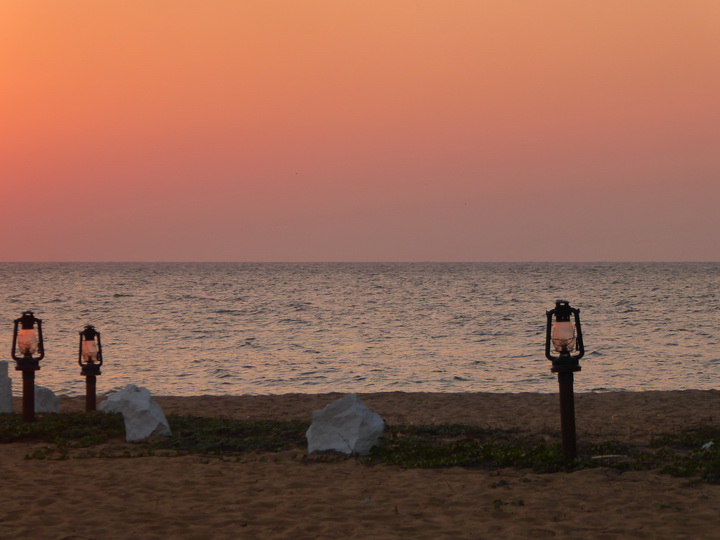 palagamabeach.com  Palagama Beach Kalpitiya sundowner + Cocktail