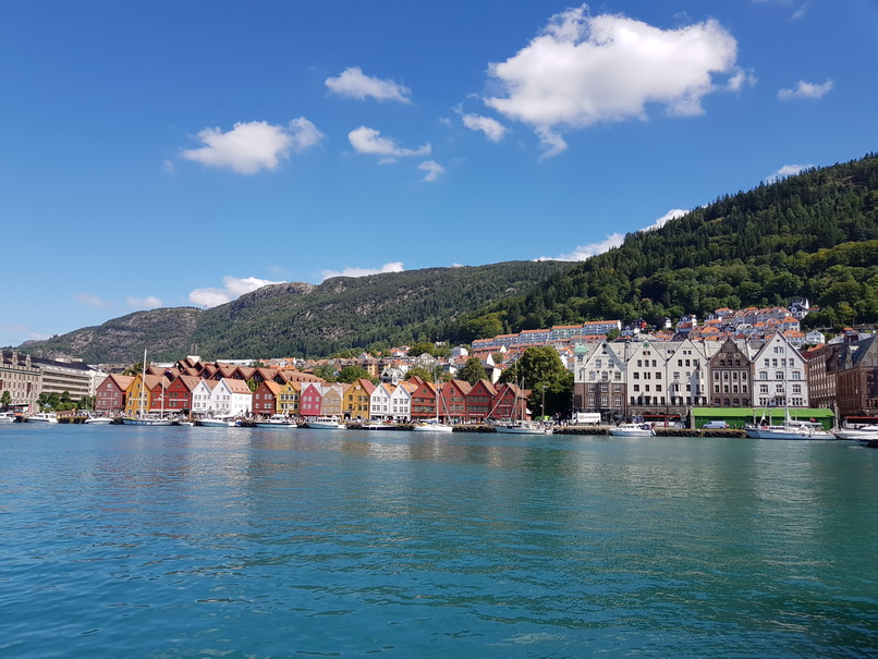 Bergen Fischmarkt StrandkaiBergen Fischmarkt Strandkai