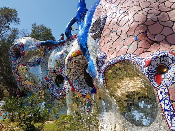   Giardino de Tarochi  Tarot Garten niki de saint Phalle nanas Capalbio Giardino de Tarochi  Tarot Garten niki de saint Phalle nanas Capalbio 