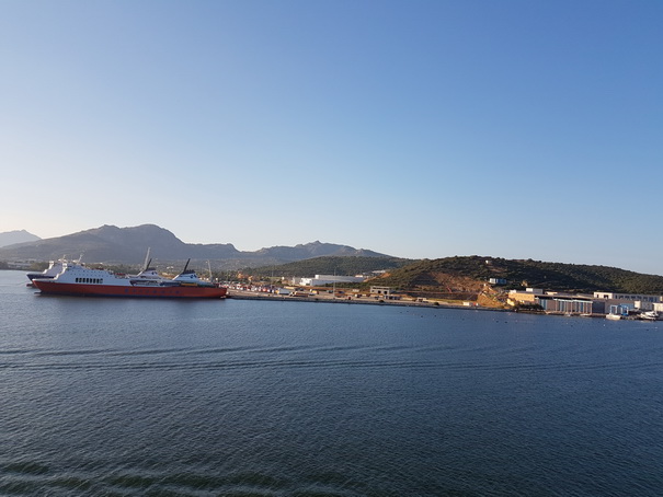 Olbia Sardinien  Hafen Olbia