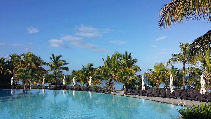   Beach  Le Victoria Beachcomber Hotel Mauritius StrandBeach  Le Victoria Beachcomber Hotel Mauritius Strand