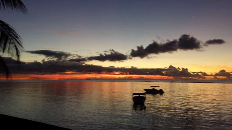 Mauritius Sundowner Le Victoria Beachcomber Hotel Mauritius